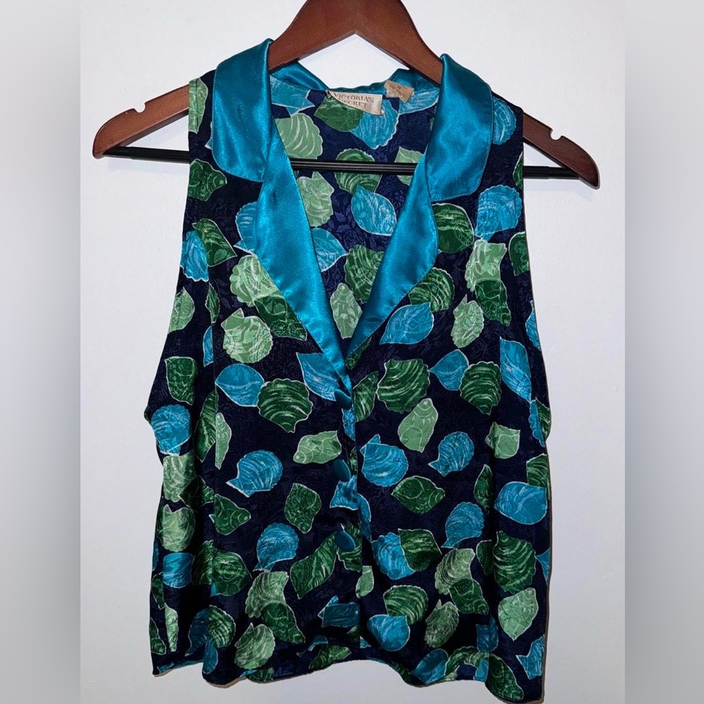 Victoria secret Blue and Green Leaf Print Blouse